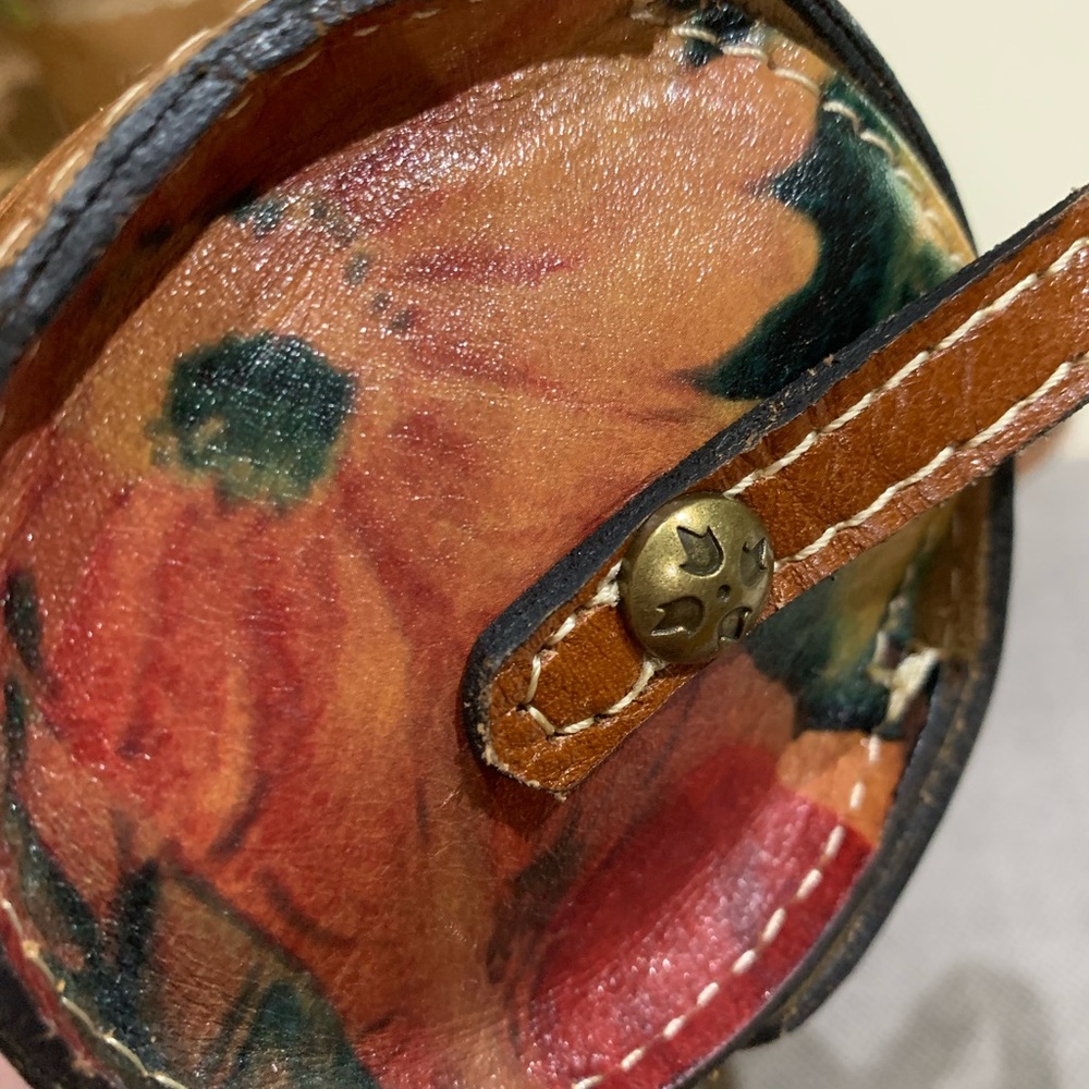Patricia Nash Floral Mini Barrel Crossbody - Picture 5 of 9